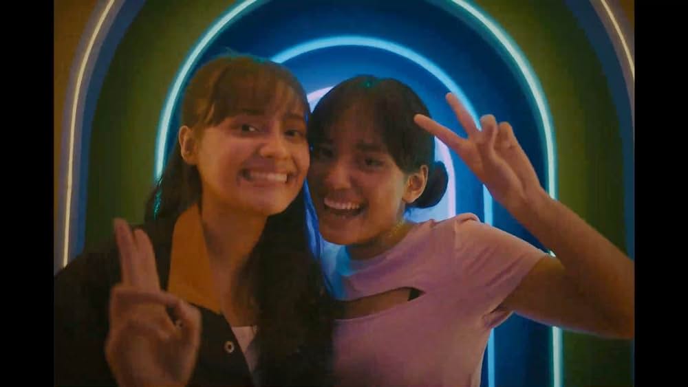 actor Arawinda Kirana large photo