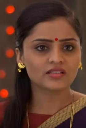 actor Gayatri Bansode large photo