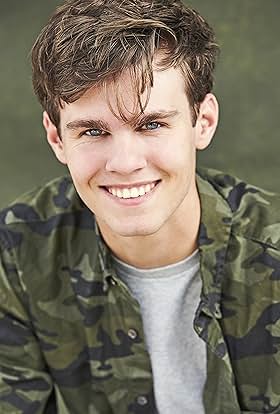 actor Charlie Warren large photo