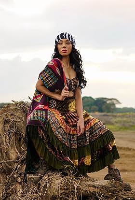 actor Hasna Cabral large photo