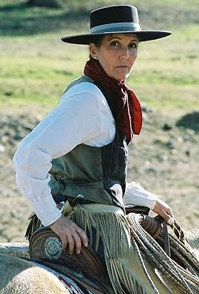 actor Gwynn Turnbull large photo