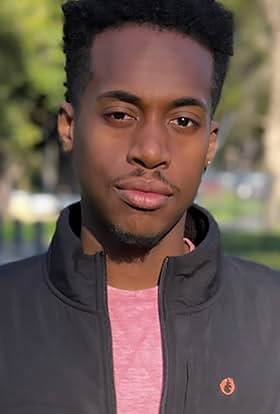 actor David Bermudez large photo