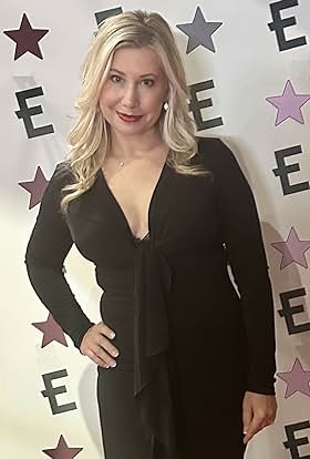 actor Mara Flanagan large photo