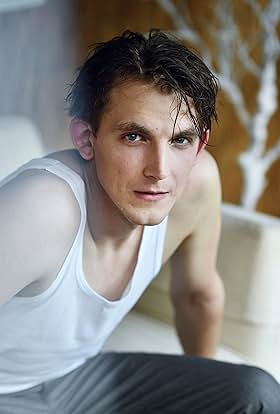 actor Joshua Seelenbinder large photo