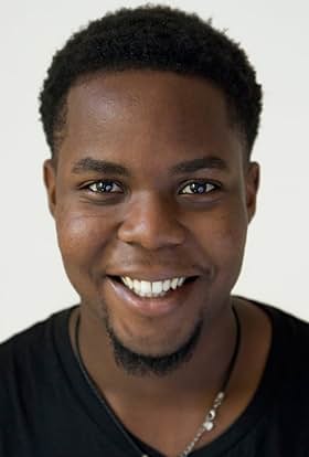 actor Maxime Mompérousse large photo