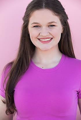 actor Cicely Capozzi large photo