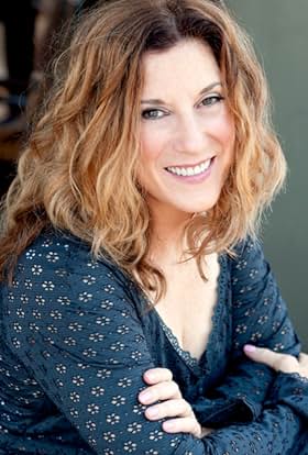 actor Leigh Hennessy large photo