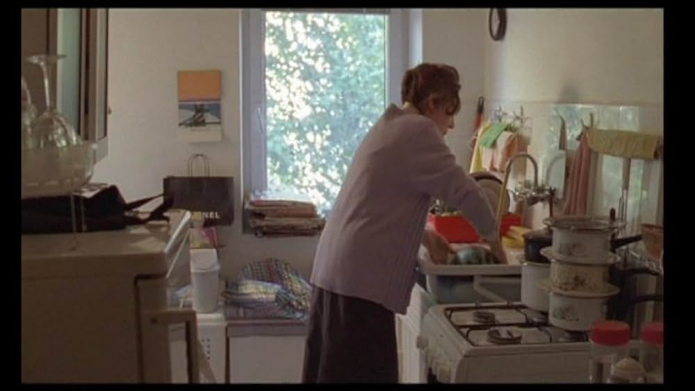 actor Simona Bondoc large photo