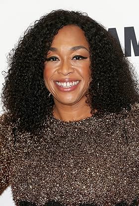 actor Shonda Rhimes large photo