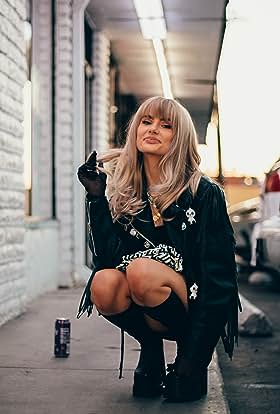 Demi Burnett