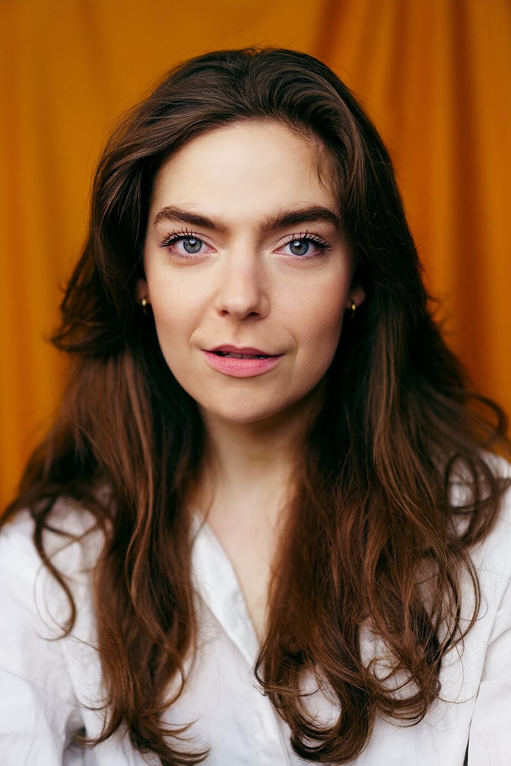 actor Megan Jarvie large photo