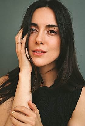 actor Elena Juliano large photo