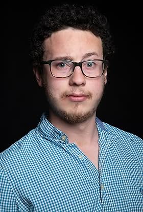 actor Chaim Samuels large photo