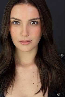 actor María Bruzon large photo