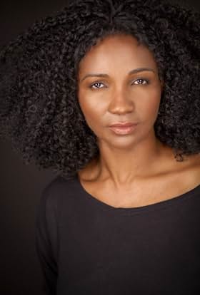 actor Janice Dias large photo