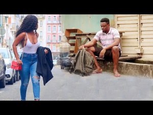 Every Rich Men Wanted Her As A Wife But She Choose The Poor Homeless Guy Over Them-Nigerian movie