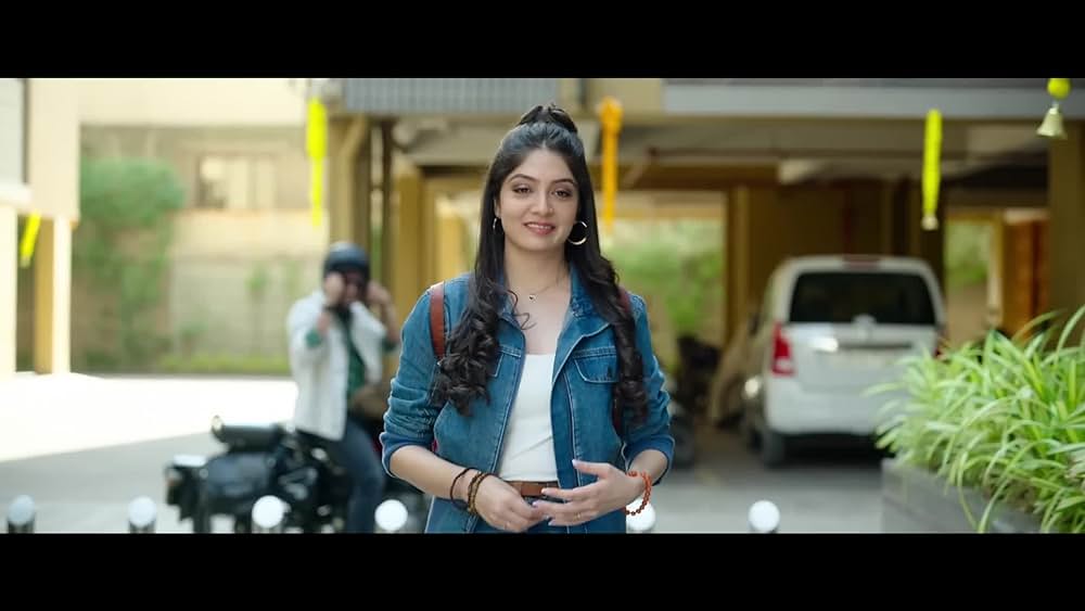 actor Sonali Lele Desai large photo