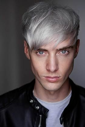 actor Billy Brayshaw large photo