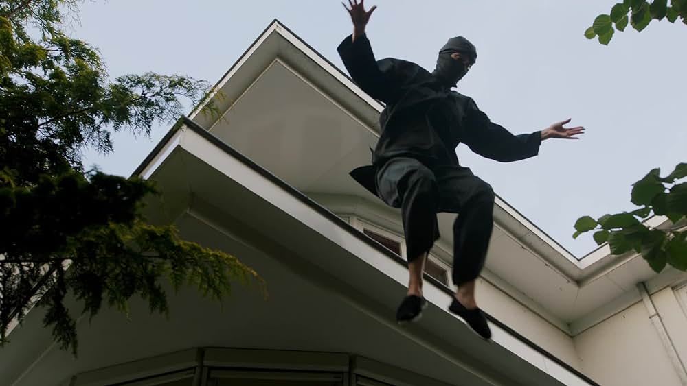 actor Gina Spadaro large photo