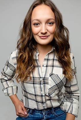 actor Whitney Bacon large photo