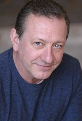 actor Nigel Hamer large photo