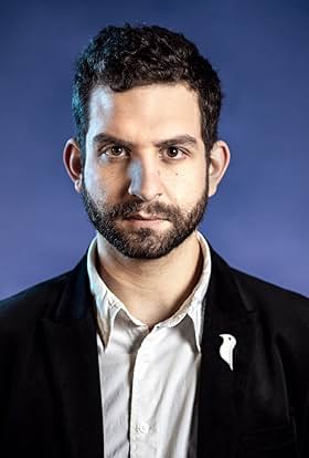 actor Robin Ferro large photo