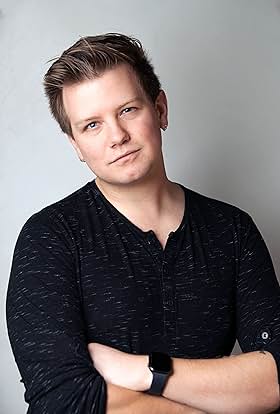 actor Matt Sampere large photo