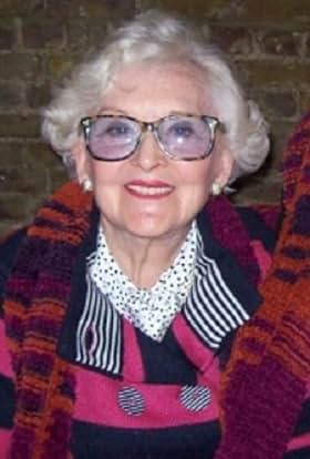 actor Laura June Hudson large photo