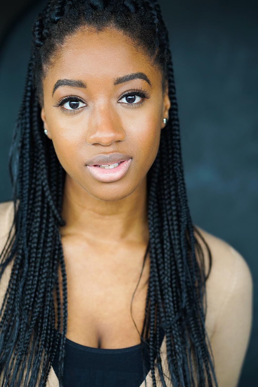 actor Imani Vaughn-Jones large photo