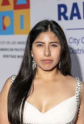 actor Jasmine Guillen large photo