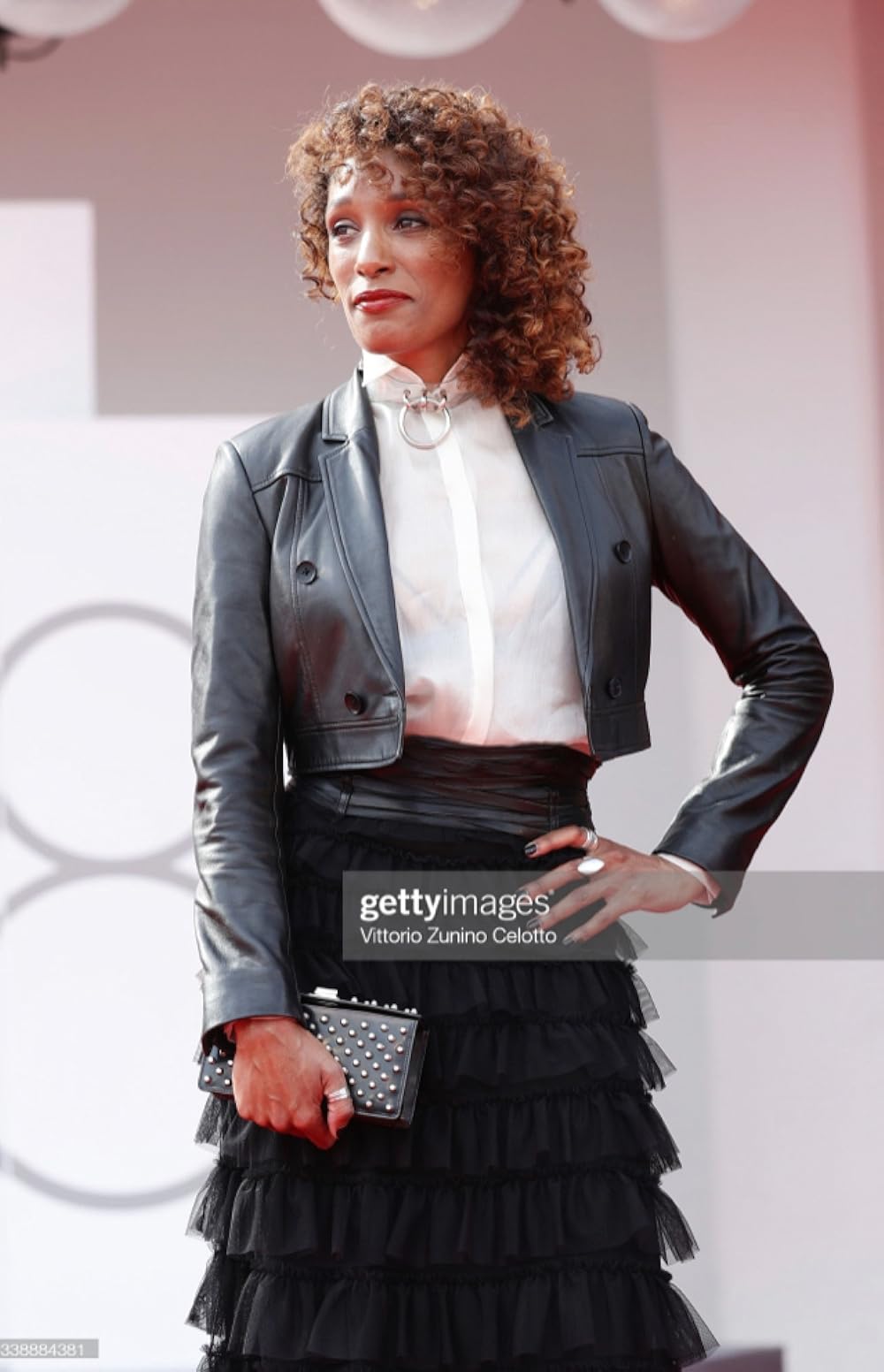 actor Jennifer Tchiakpe large photo