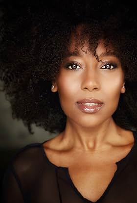 actor Fatima El-Bashir large photo