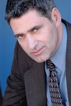 actor Douglas Wynne large photo