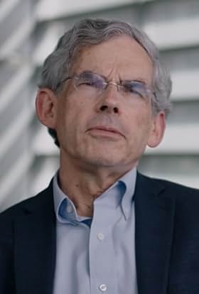 actor Michael Gerrard large photo