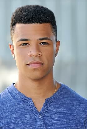 actor Ryan Foreman large photo