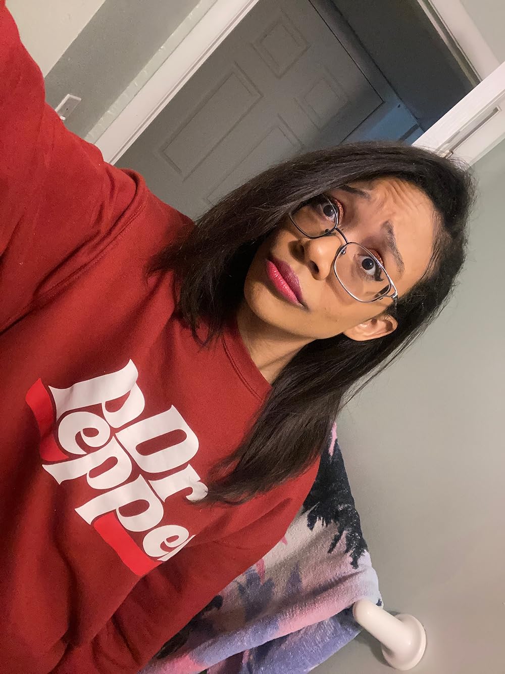 actor Natalie Cline large photo