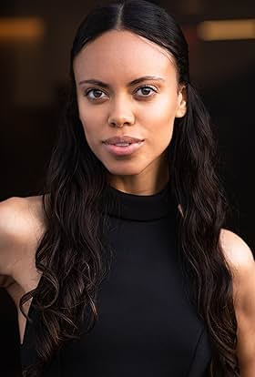 actor Jenly Crespo large photo