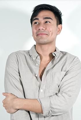 actor Chico Alicaya large photo