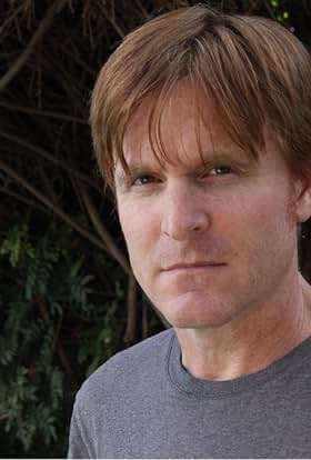 actor Lee Karaim large photo