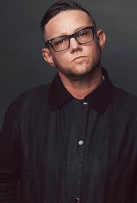 actor Seven Graham large photo