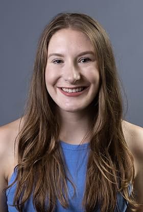 actor Mikayla Schaefer large photo