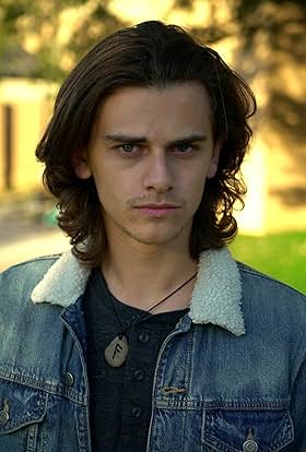 actor Aiden Call large photo