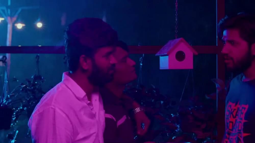 actor Neha Pathan large photo