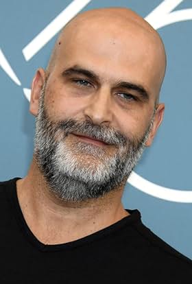 actor Tiago Guedes large photo