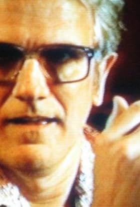 actor Tom Treadwell large photo