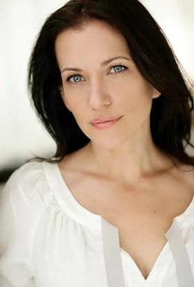 actor Catherine Eaton large photo