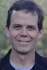 Andrés Wood