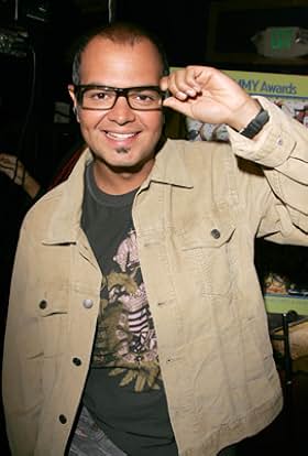 actor Aleks Syntek large photo