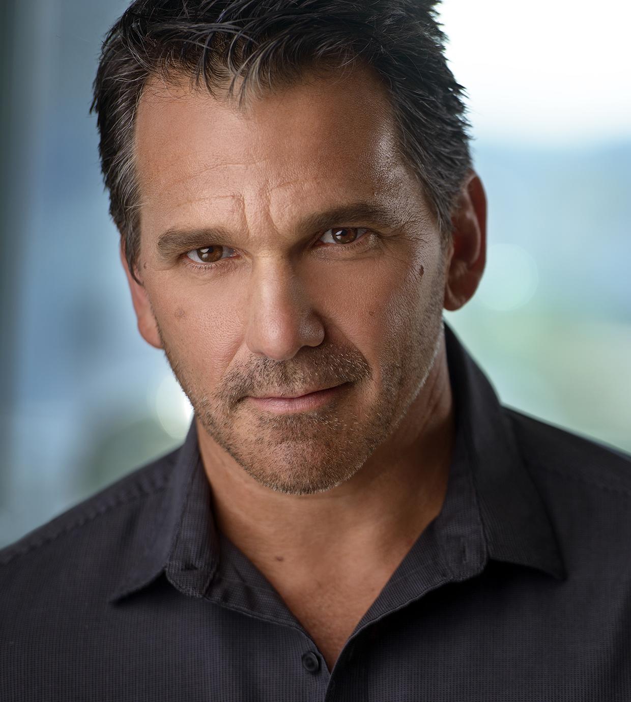 actor John Hardy large photo