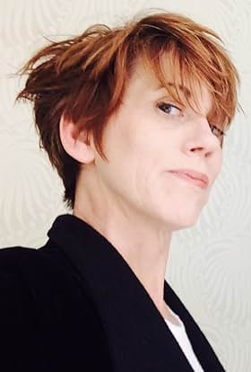 actor Karen Walton large photo